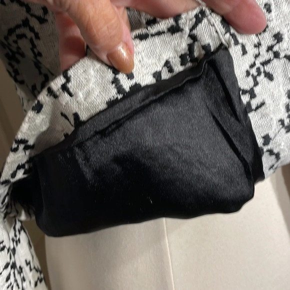 👀Chicos (nubby) Jacket 👀 - Picture 8 of 9